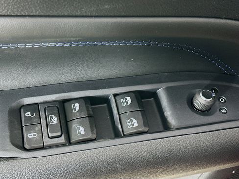 Used 2026 Jeep Compass Latitude AWD/4WD image 22