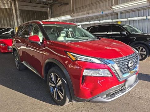 Used 2023 Nissan Rogue SL w/ SL Premium Package AWD/4WD image 6