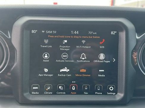 Used 2022 Jeep Gladiator Sport image 16