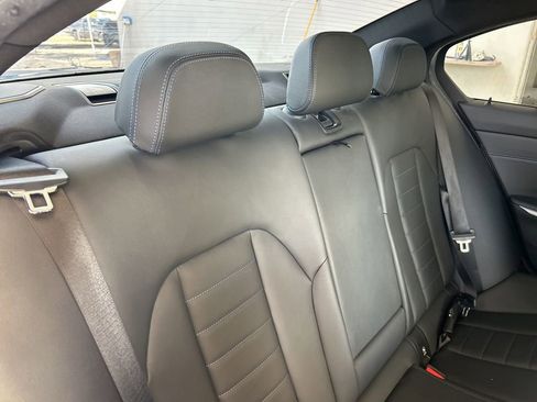 Used 2019 BMW 330i Sedan w/ M Sport Package image 25