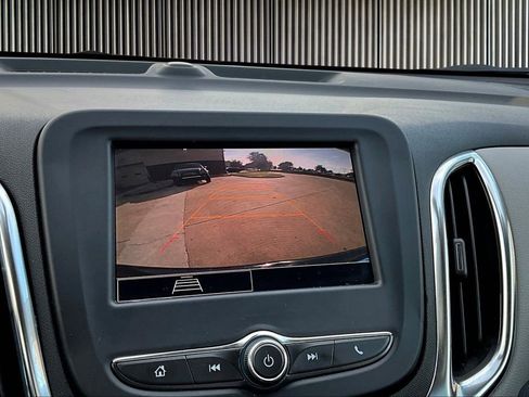 Used 2023 Chevrolet Equinox LT image 21