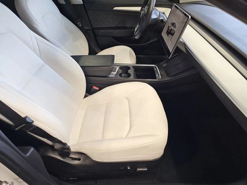 Used 2022 Tesla Model 3 RWD image 7