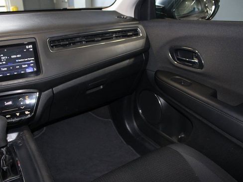 Used 2019 Honda HR-V EX image 26