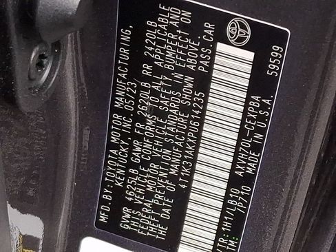 Used 2023 Toyota Camry XSE w/ Cold Weather Package FWD image 28