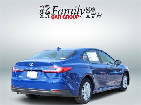 New 2026 Toyota Camry LE image 4