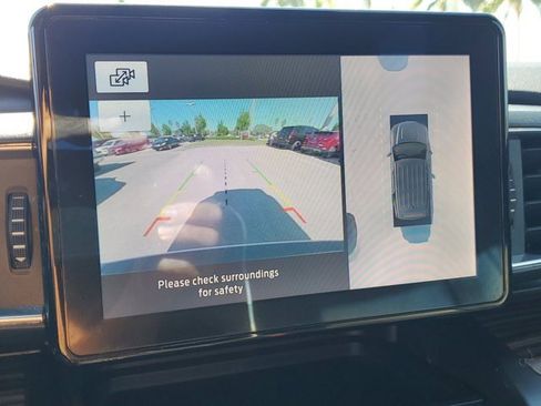 Used 2020 Ford Explorer Limited image 33