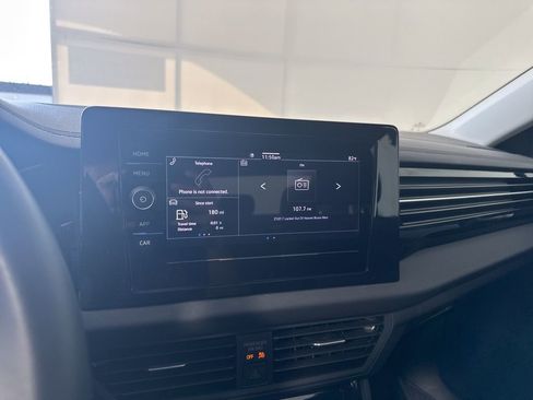 Used 2025 Volkswagen Jetta S image 14