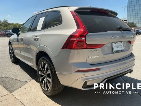 Certified 2025 Volvo XC60 B5 Core image 9