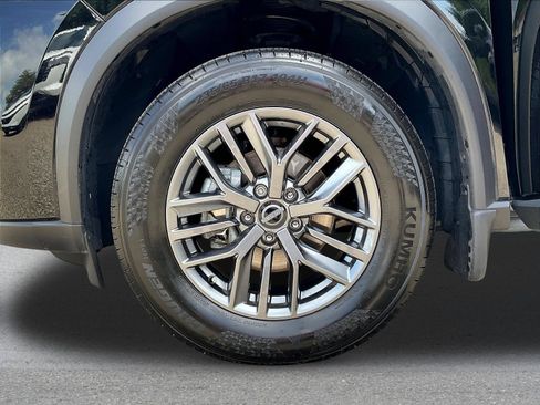 Certified 2025 Nissan Rogue S AWD/4WD image 34