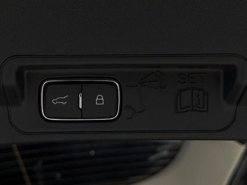 New 2026 Ford Explorer Active w/ Active Comfort Package RWD image 26