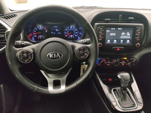 Used 2020 Kia Soul X-Line image 22