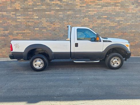 Used 2016 Ford F250 XL w/ Power Equipment Group image 6