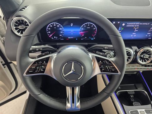 New 2026 Mercedes-Benz GLA 250 4MATIC image 12