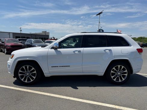 Used 2018 Jeep Grand Cherokee Overland image 8