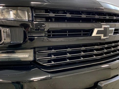 Used 2022 Chevrolet Silverado 1500 LT Trail Boss w/ Convenience Package II AWD/4WD image 32