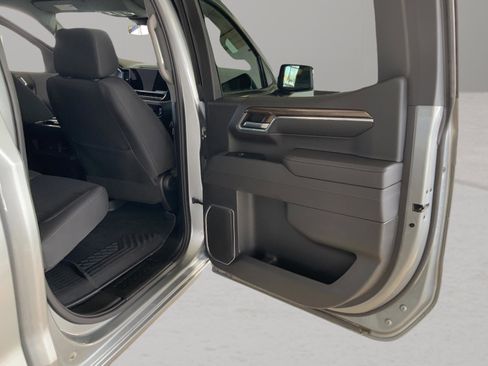 Used 2023 Chevrolet Silverado 1500 RST image 31