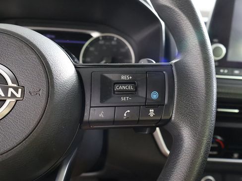 Used 2023 Nissan Rogue SV AWD/4WD image 41