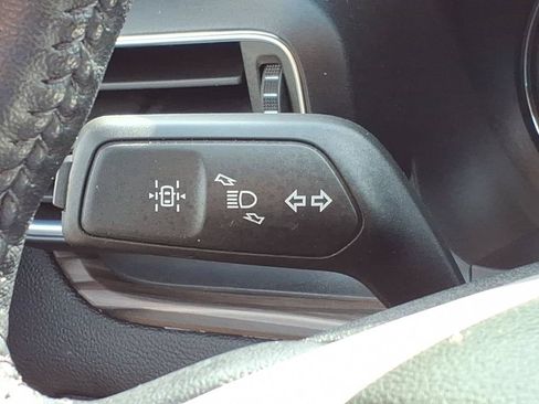 Used 2023 Ford Explorer Limited w/ Equipment Group 301A AWD/4WD image 26