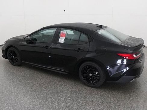 New 2026 Toyota Camry SE image 12