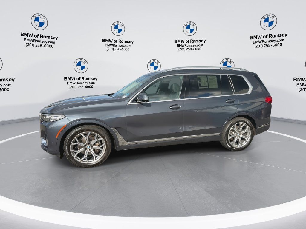 Used 2020 BMW X7 xDrive40i w/ Premium Package AWD/4WD image 5