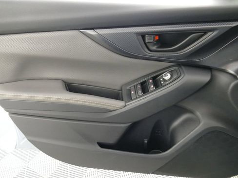 Used 2021 Subaru Crosstrek 2.5i Sport w/ Moonroof Package image 23