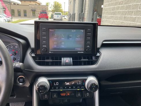 Used 2022 Toyota RAV4 XLE w/ Convenience Package AWD/4WD image 26