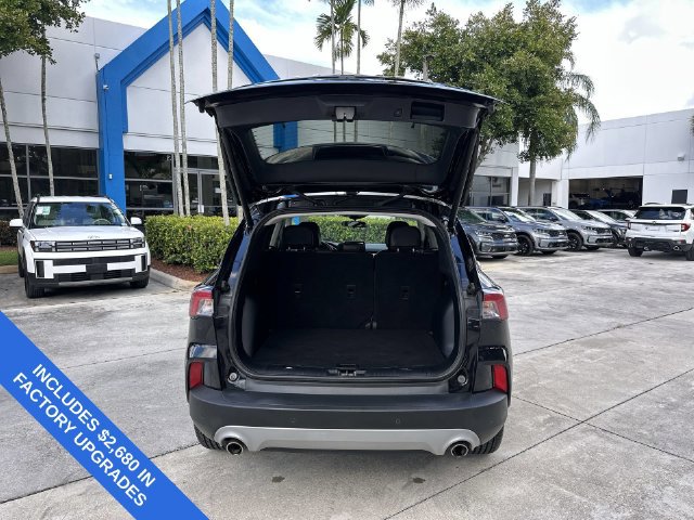 Used 2022 Ford Escape SEL FWD image 28