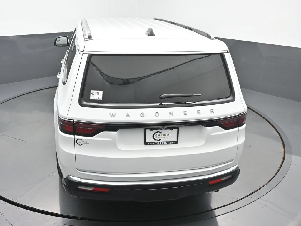 Used 2025 Jeep Wagoneer L 4WD image 47