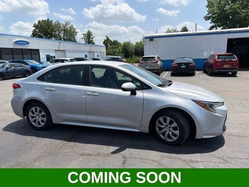 Used 2023 Toyota Corolla LE FWD image 1