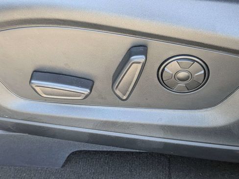 Used 2025 Ford Explorer ST-Line w/ Premium Package AWD/4WD image 22