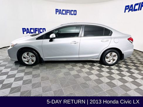 Used 2013 Honda Civic LX image 4