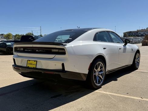New 2026 Dodge Charger Daytona Scat Pack w/ Track Package AWD/4WD image 7