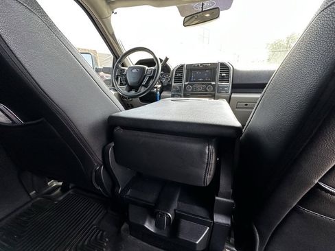 Used 2018 Ford F150 XLT w/ Equipment Group 302A Luxury image 15