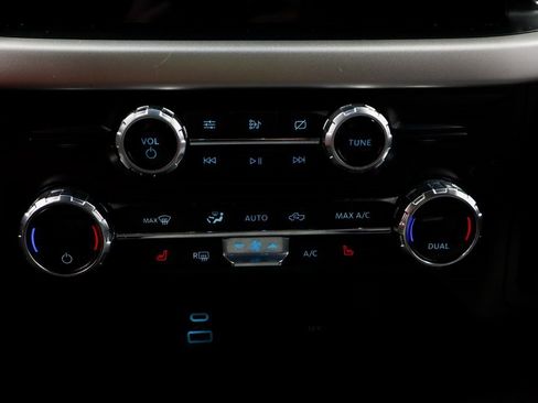 Certified 2021 Ford F150 XLT w/ Equipment Group 302A High image 31