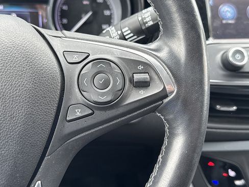 Used 2020 Buick Envision Essence image 15