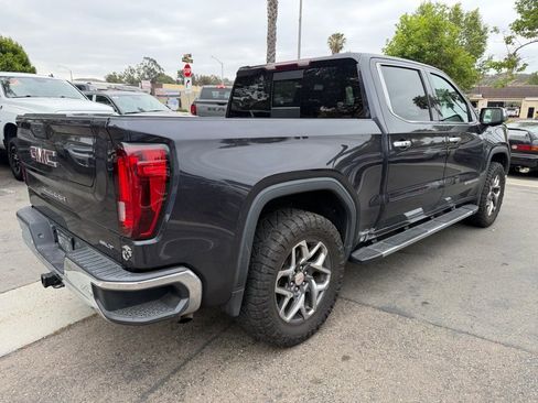 Used 2022 GMC Sierra 1500 SLT w/ SLT Premium Plus Package RWD image 11