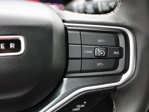 Used 2022 Jeep Wagoneer Series I w/ Premium Group I image 44