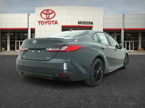 New 2026 Toyota Camry SE FWD image 8