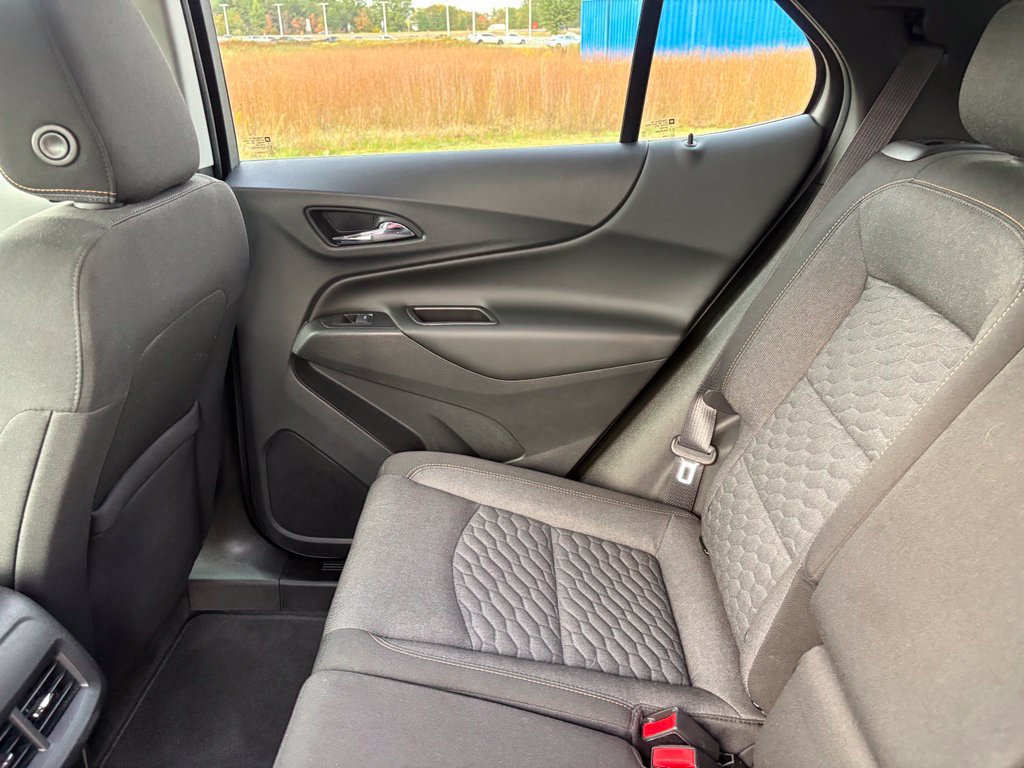Used 2019 Chevrolet Equinox LT AWD/4WD image 40