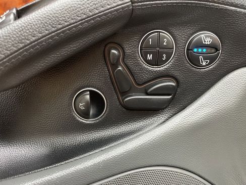 Used 2003 Mercedes-Benz SL 500 image 27