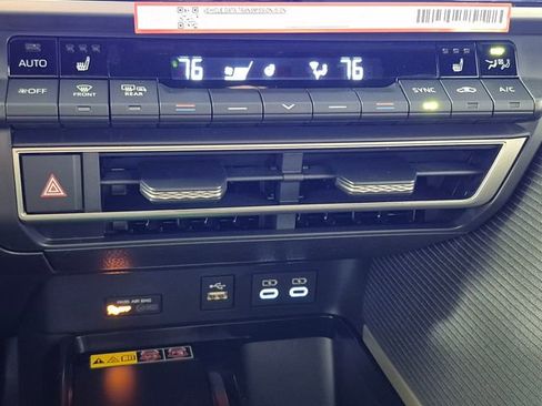 New 2026 Toyota Camry SE FWD image 19
