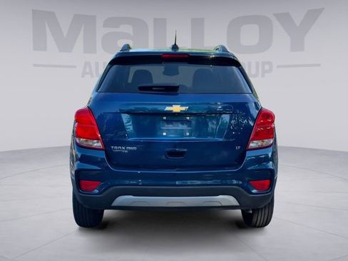 Used 2020 Chevrolet Trax LT w/ Sun & Sound Package AWD/4WD image 4
