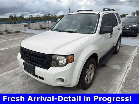 Used 2011 Ford Escape 2WD Hybrid image 1