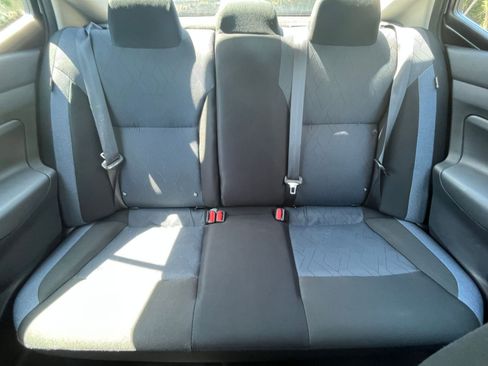 Used 2025 Nissan Versa SV FWD image 36