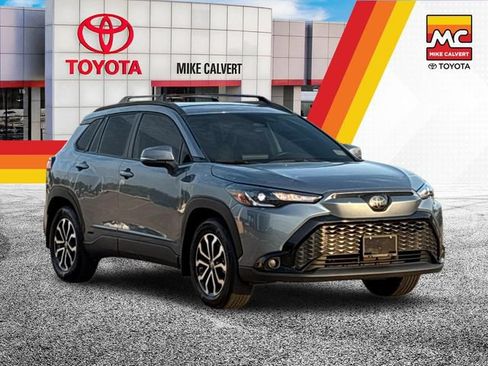 Used 2024 Toyota Corolla Cross AWD Hybrid image 7