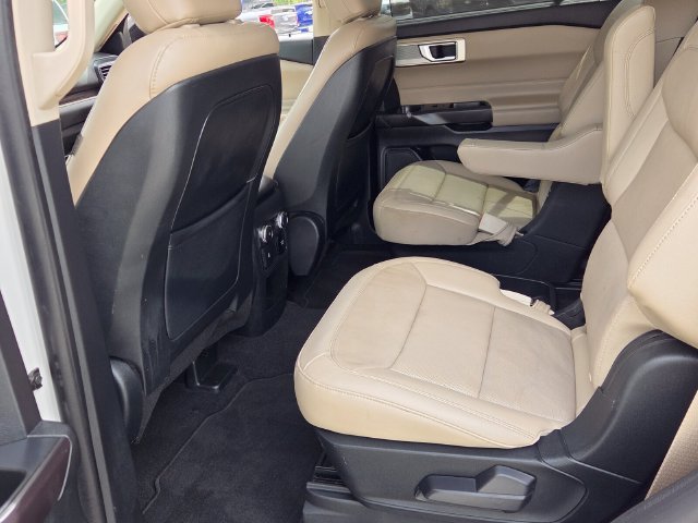 Used 2020 Ford Explorer Limited RWD image 7