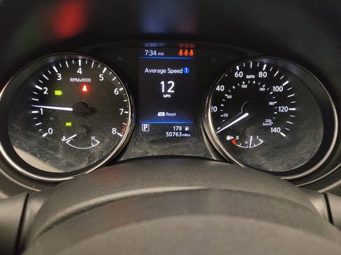 Used 2021 Nissan Rogue Sport SV image 23