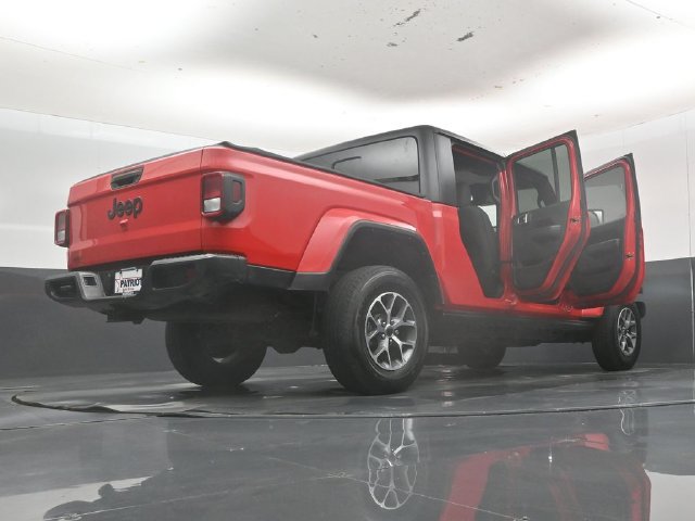Used 2024 Jeep Gladiator Sport AWD/4WD image 58