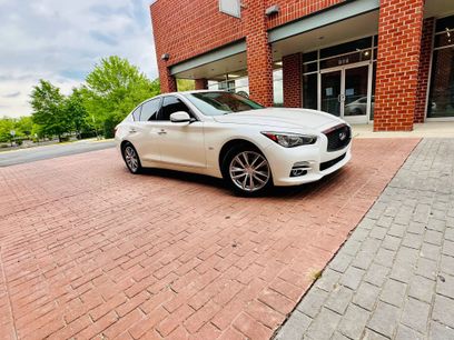 Used 2016 INFINITI Q50 2.0t w/ Moonroof Package