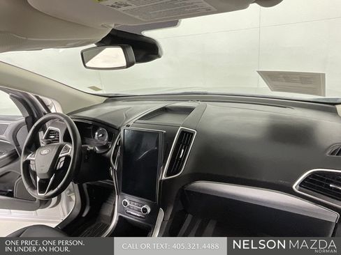 Used 2022 Ford Edge SEL image 30